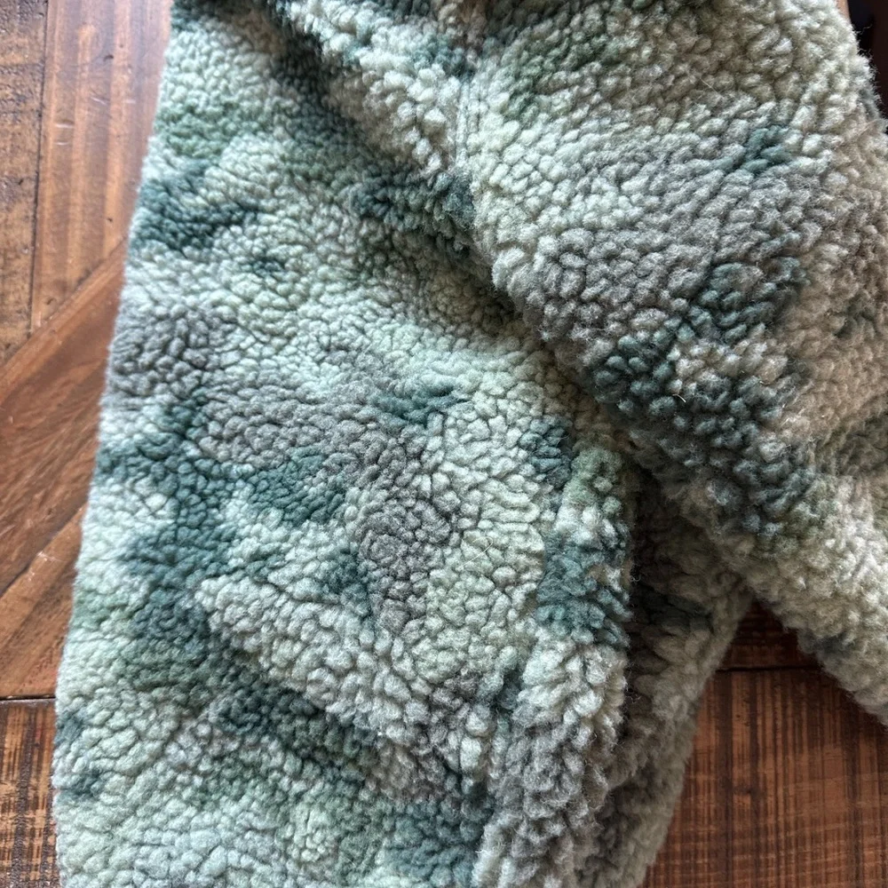 Feather 4 Arrow - Cozy Green and Gray Kids Jacket